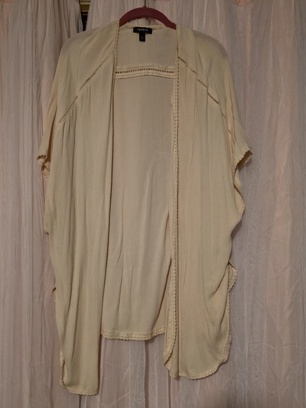 Torrid Cream Open-Front Lightweight Kimono 1/2